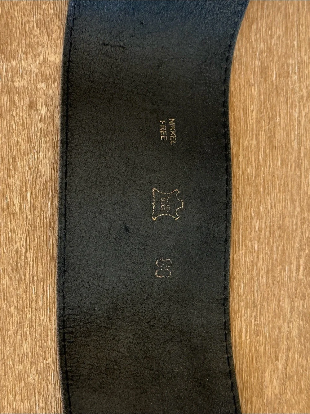 Y2K Women's Black Wide Waist Belt with Silver Buckle